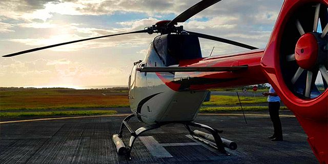 Exclusive helicopter sightseeing trip mauritius private tour (3)